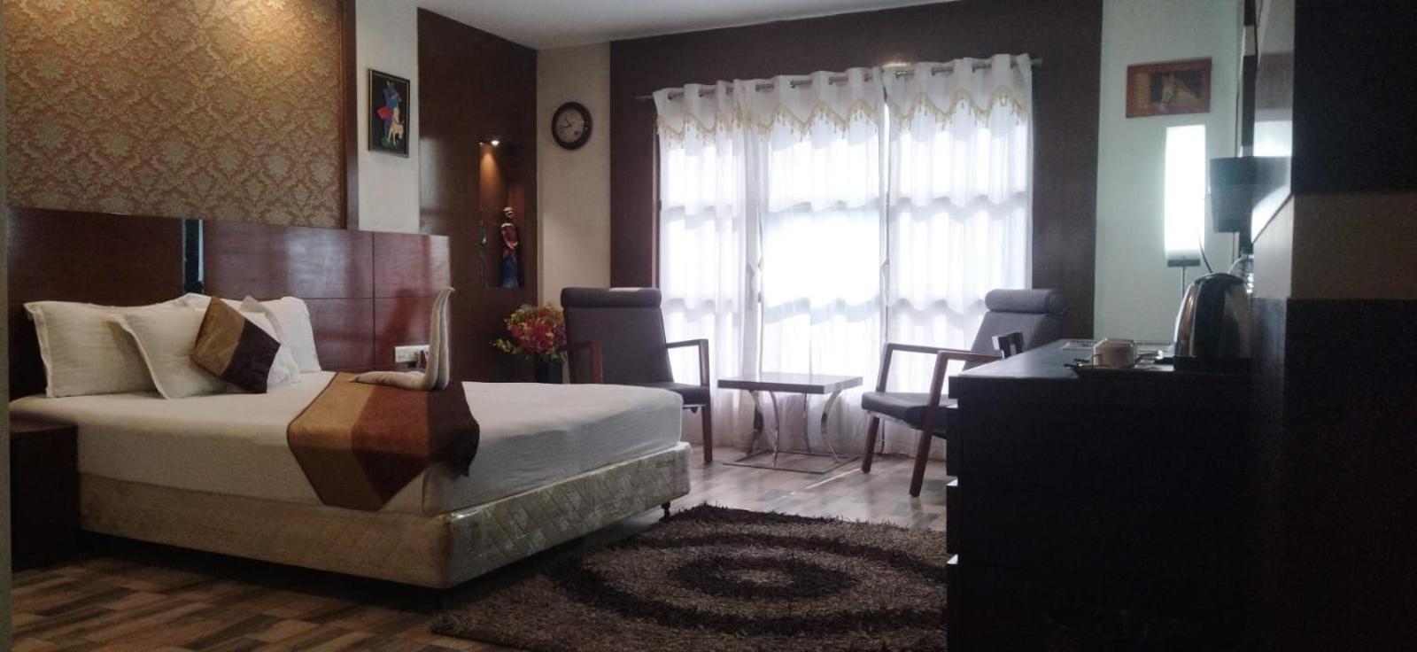 Kalyani Hotel Ambassador Chocolate Inn מראה חיצוני תמונה
