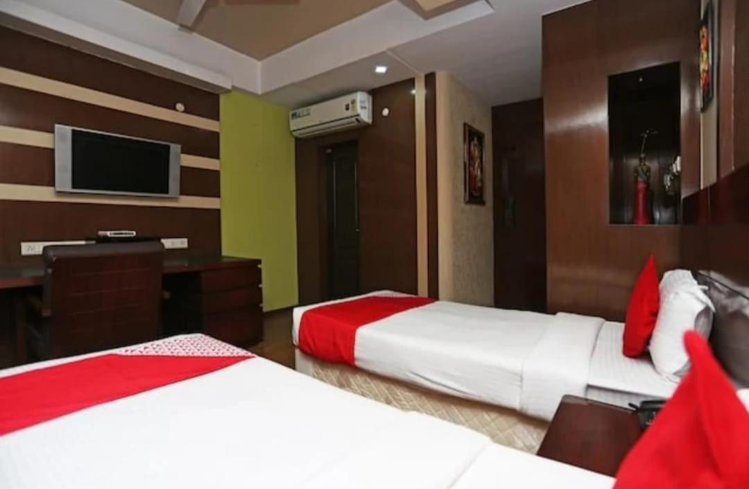 Kalyani Hotel Ambassador Chocolate Inn מראה חיצוני תמונה